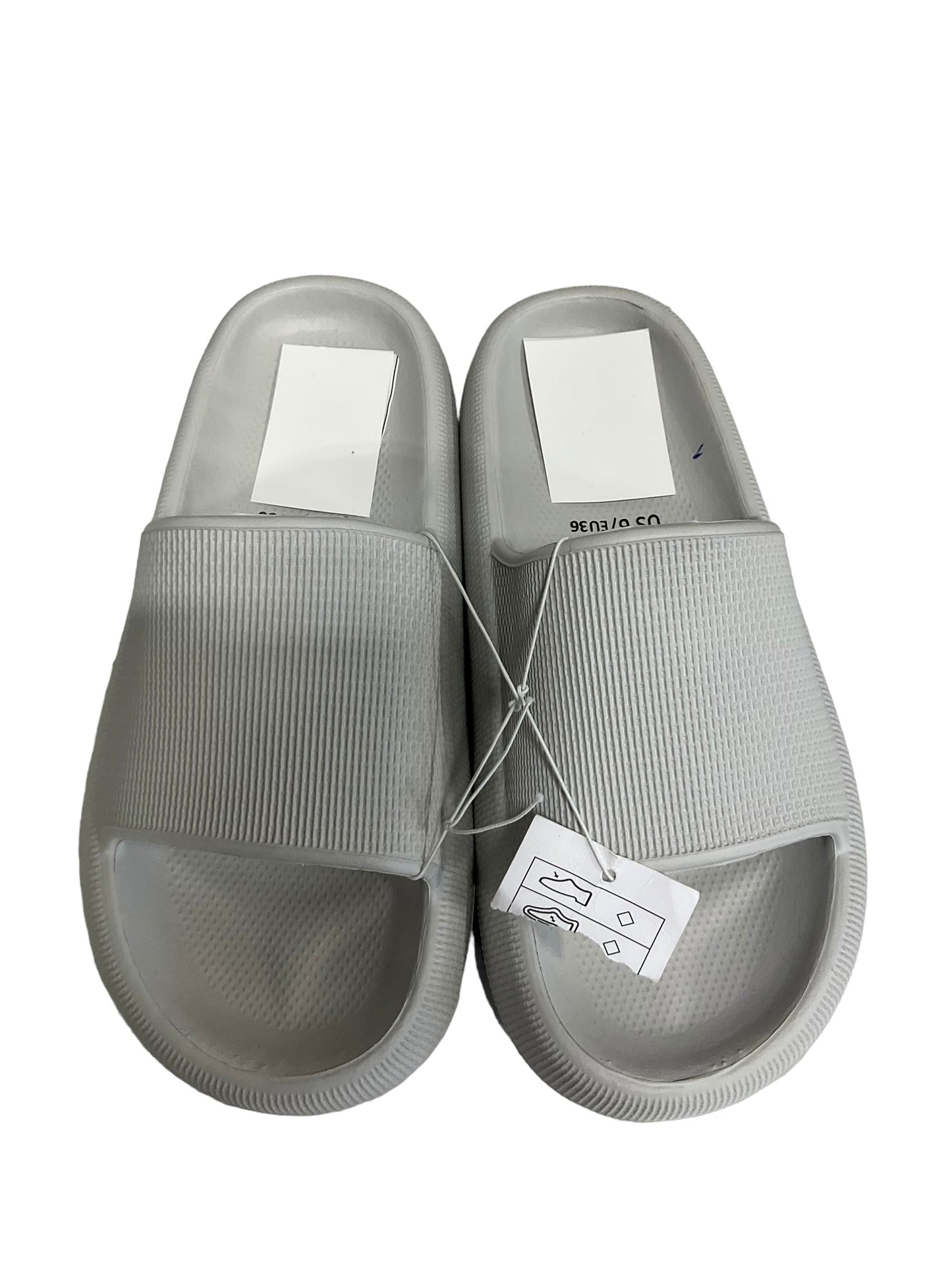 Grey Sandals Flats Cushionaire, Size 6
