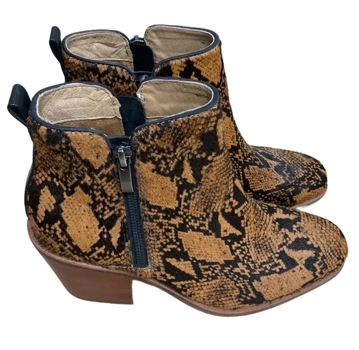 Boots Ankle Heels By Sofft In Snakeskin Print, Size: 9