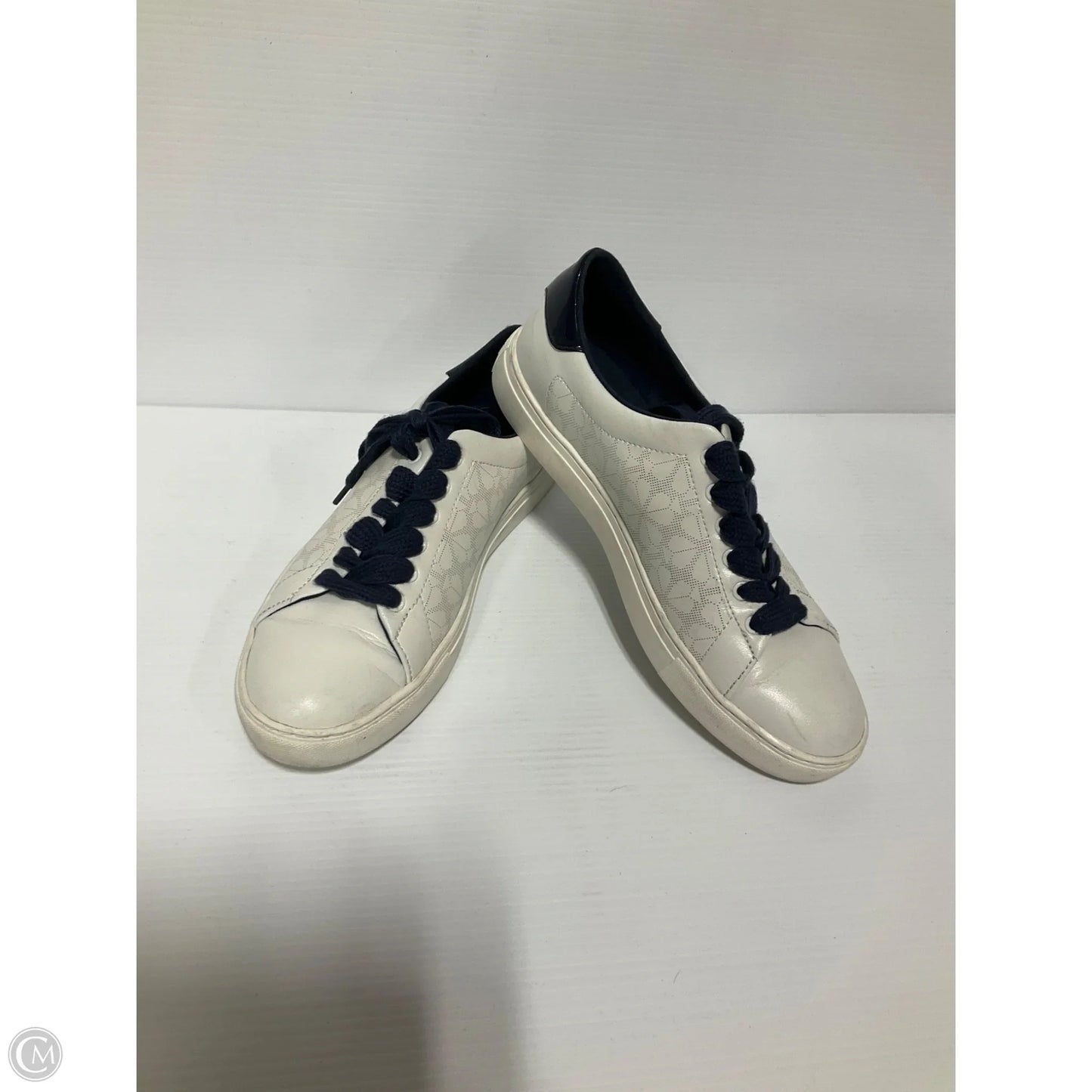 Shoes Designer By Kate Spade In White, Size: 9.5