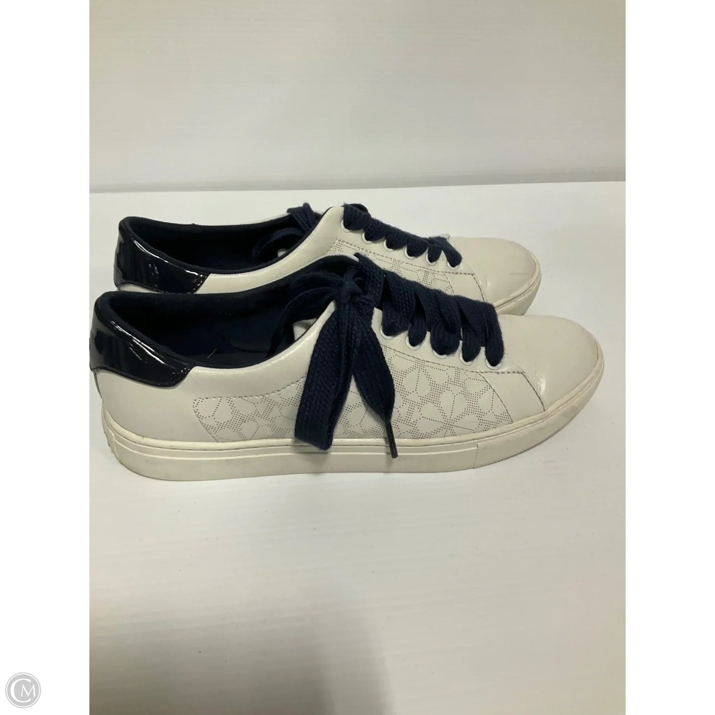 Shoes Designer By Kate Spade In White, Size: 9.5