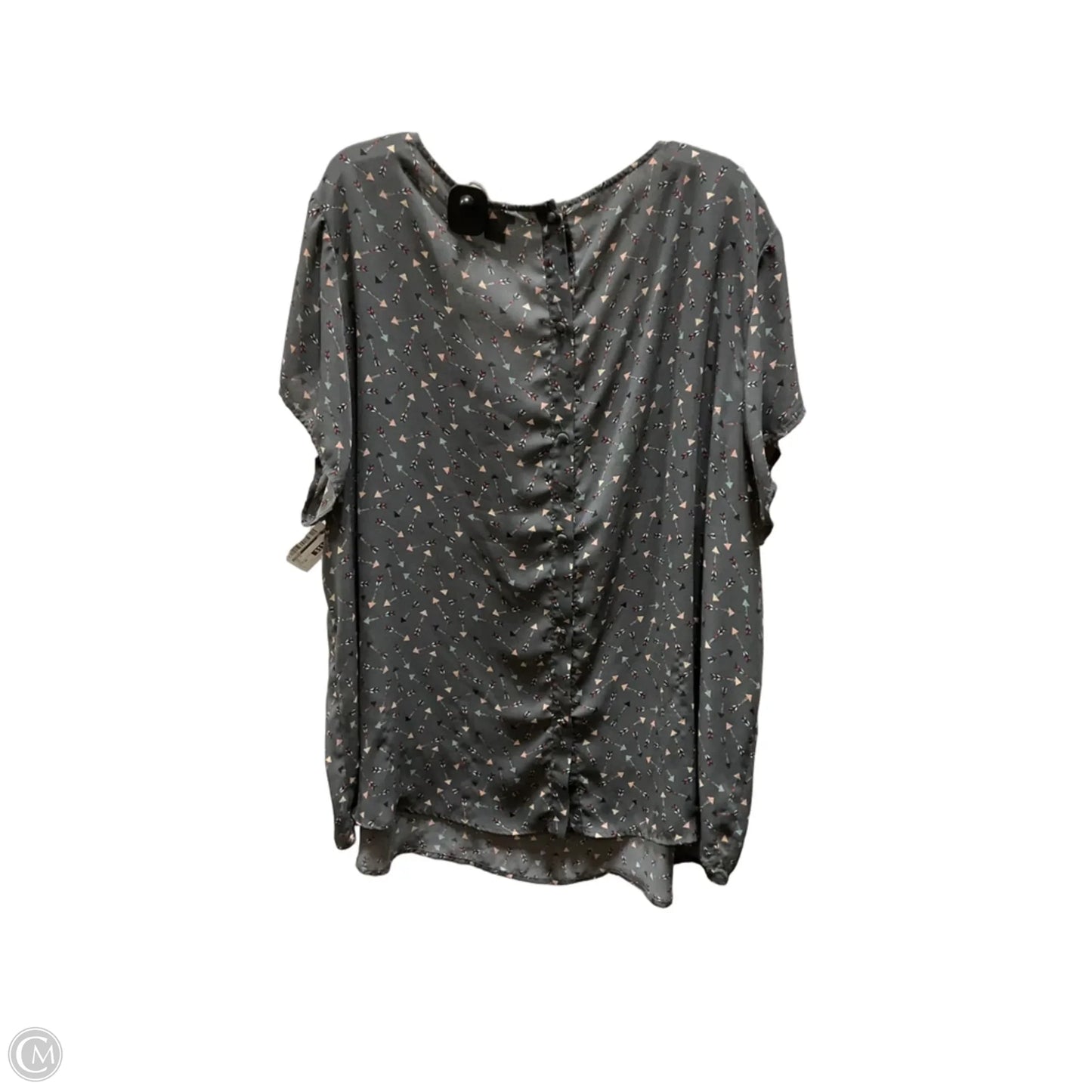 Top Short Sleeve By Torrid In Grey, Size: 4x