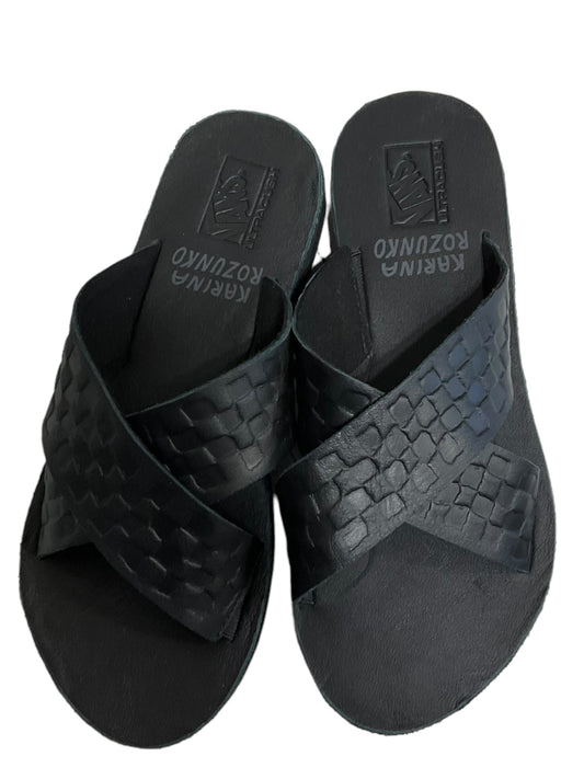Black Sandals Flip Flops Vans, Size 7