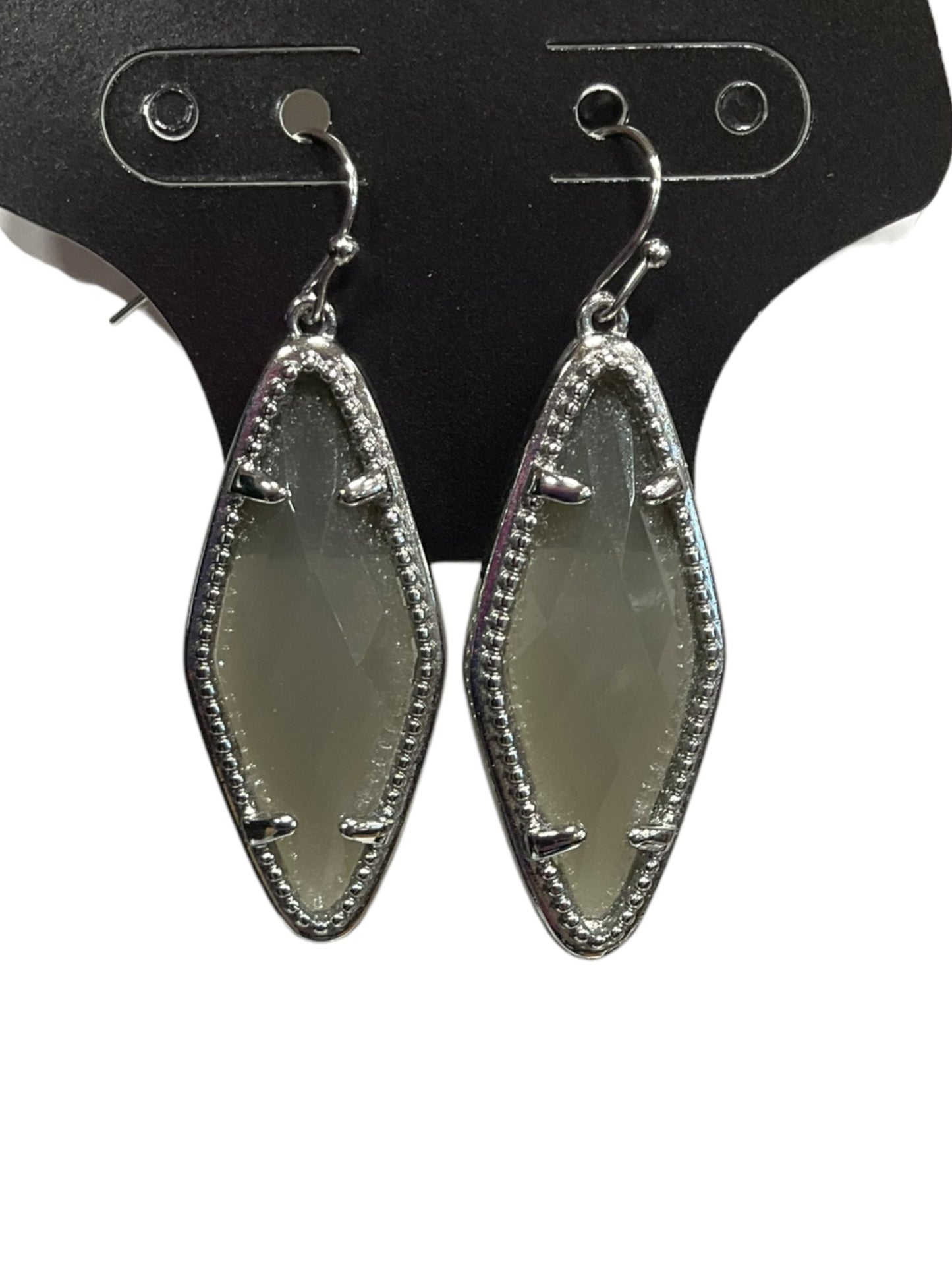 Earrings Dangle/drop By Clothes Mentor