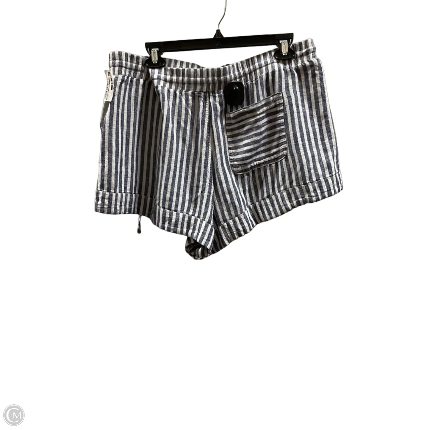 Shorts By Universal Thread In Striped Pattern, Size: L