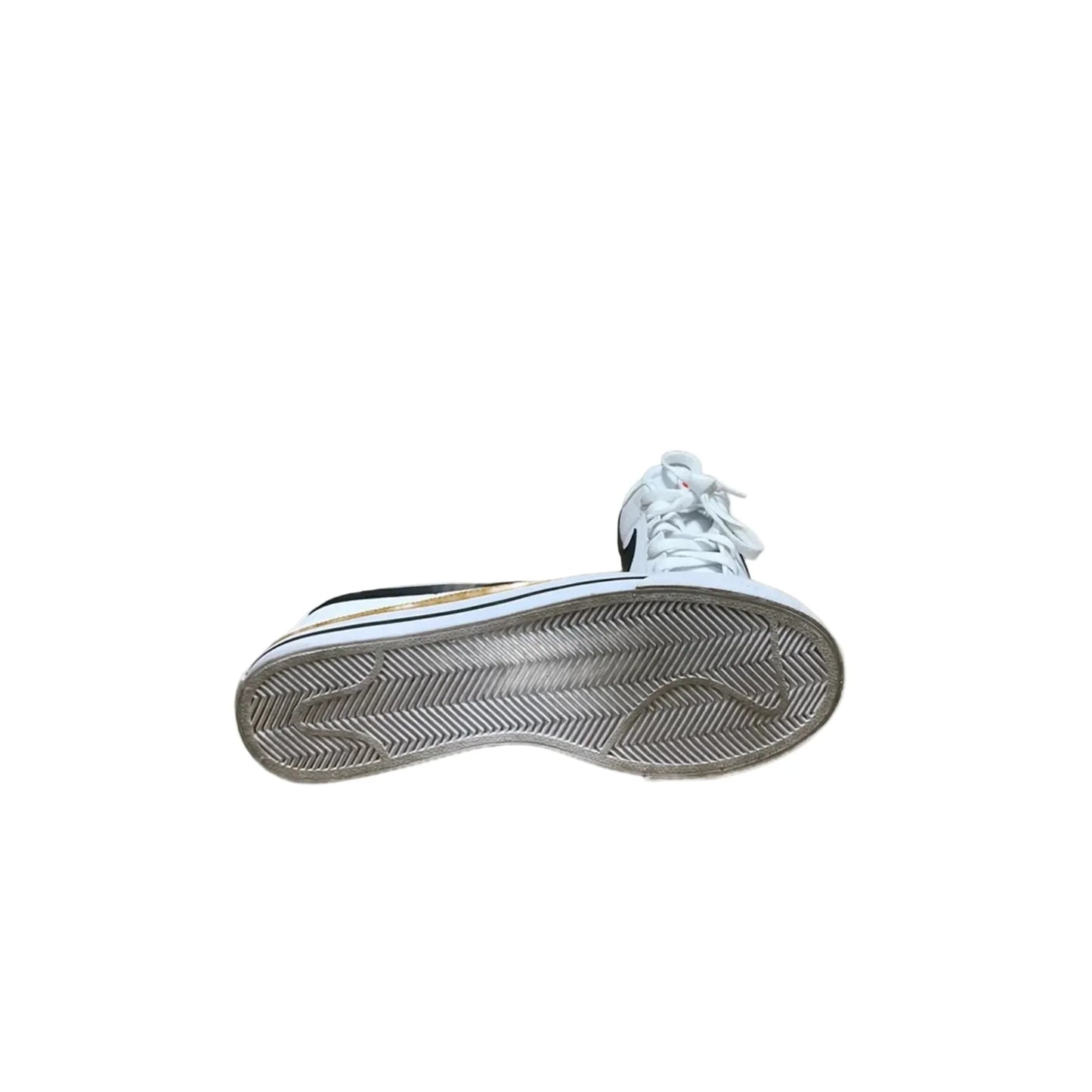 Shoes Athletic By Nike In White, Size: 7.5