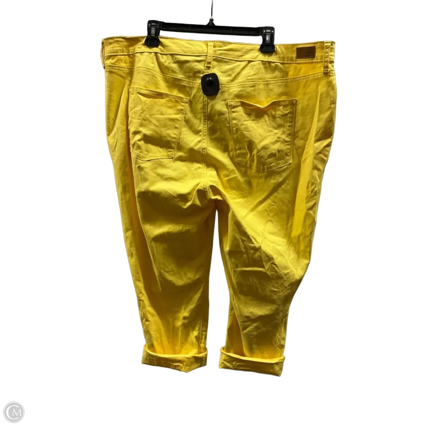 Capris By Crown And Ivy In Yellow, Size: 20