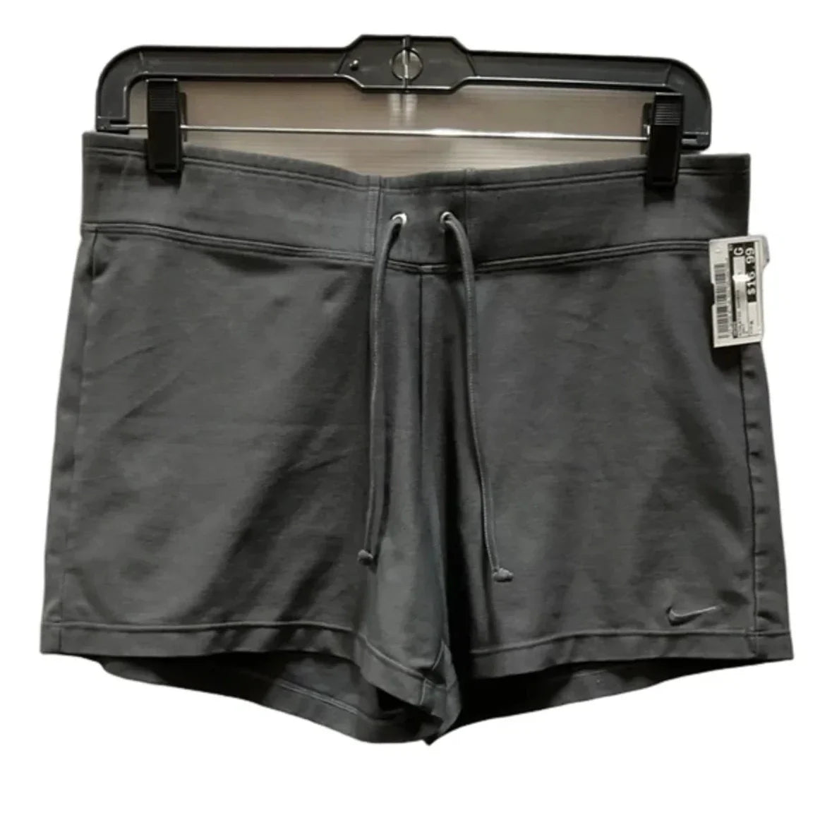 Athletic Shorts By Nike In Grey, Size: M