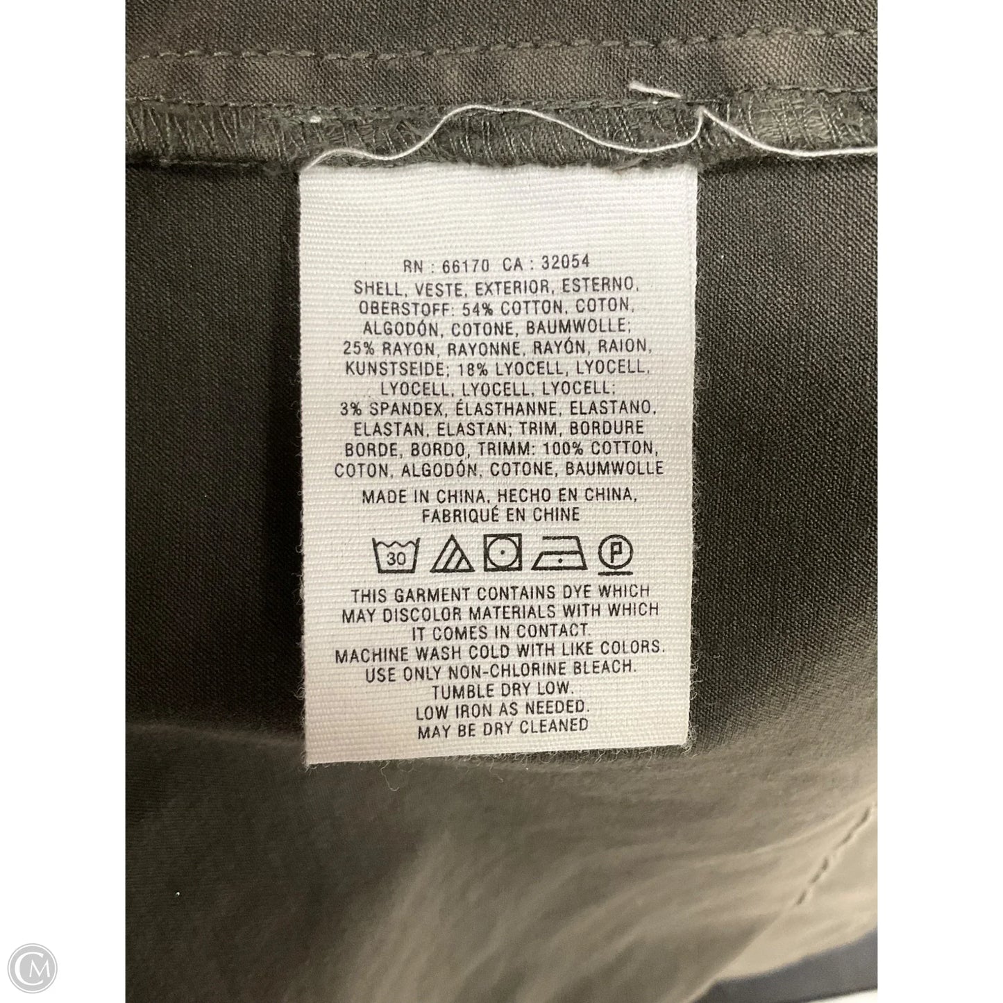 Skirt Mini & Short By Pilcro In Grey, Size: 8