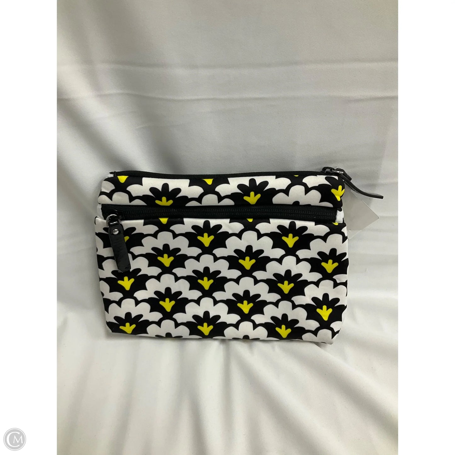 Clutch By Vera Bradley, Size: Medium