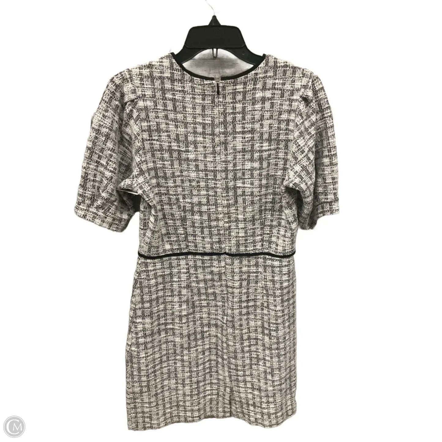 Dress Casual Short By Banana Republic In White, Size: 10