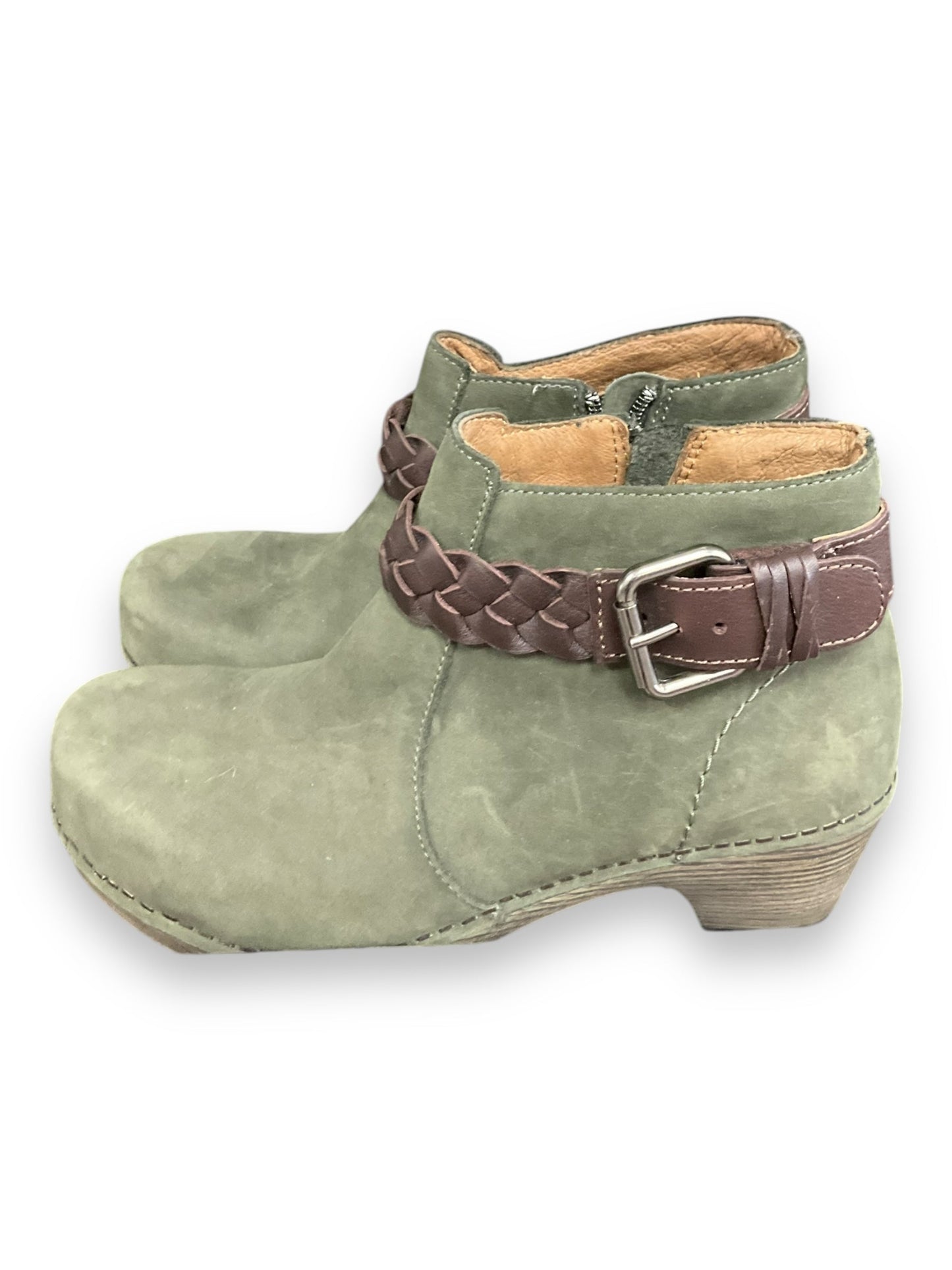 Boots Ankle Flats By Dansko In Green, Size: 5.5