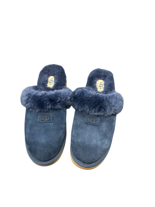 Shoes Designer By Ugg In Blue, Size: 10