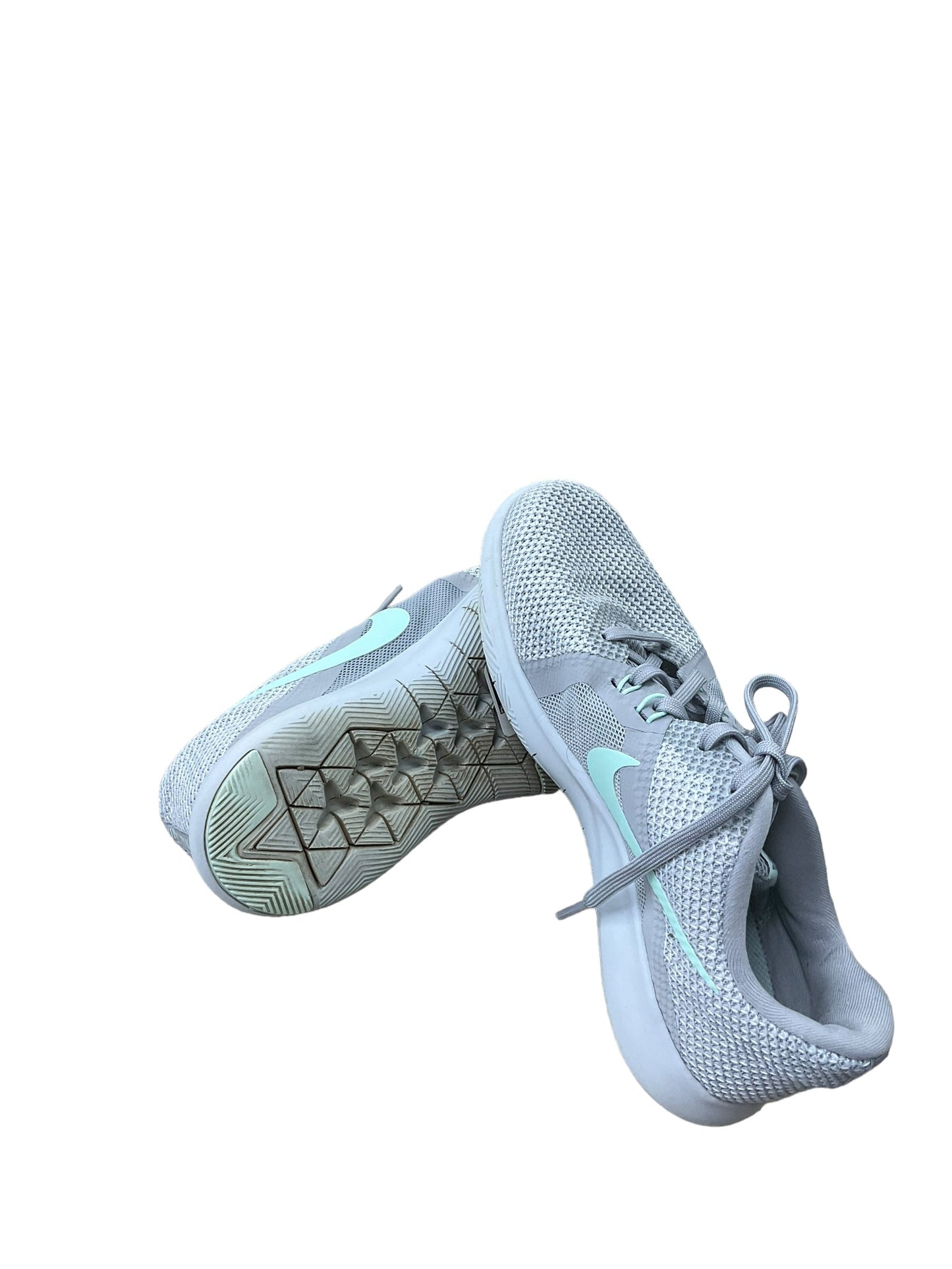 Shoes Athletic By Nike In Grey, Size: 6.5