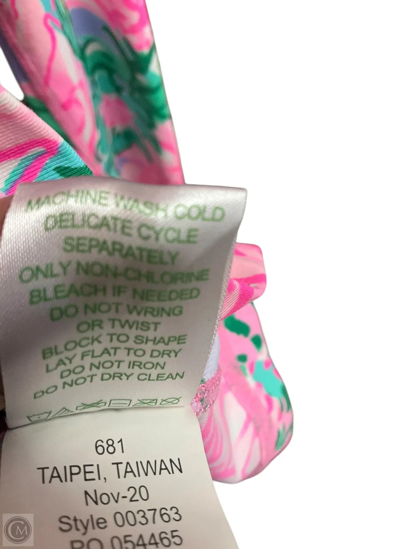 Top Long Sleeve Designer By Lilly Pulitzer In Floral Print, Size: Xxs