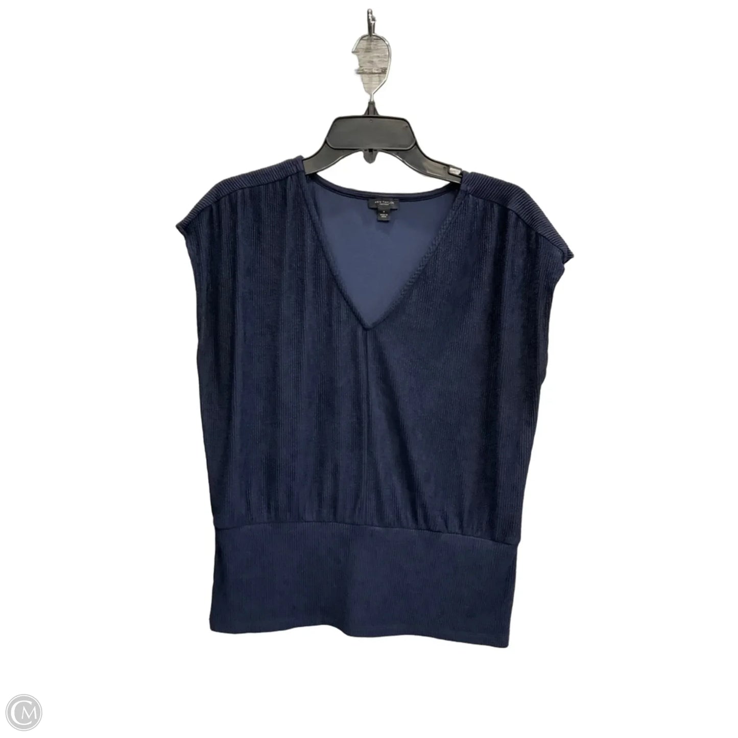 Top Sleeveless Basic By Ann Taylor In Navy, Size: M