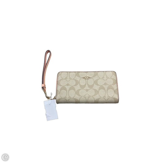 Wristlet Designer By Coach, Size: Medium