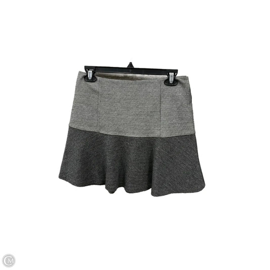 Skirt Mini & Short By Theory In Grey, Size: 2