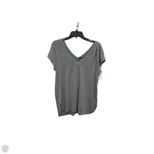 Top Short Sleeve By Bordeaux In Grey, Size: L