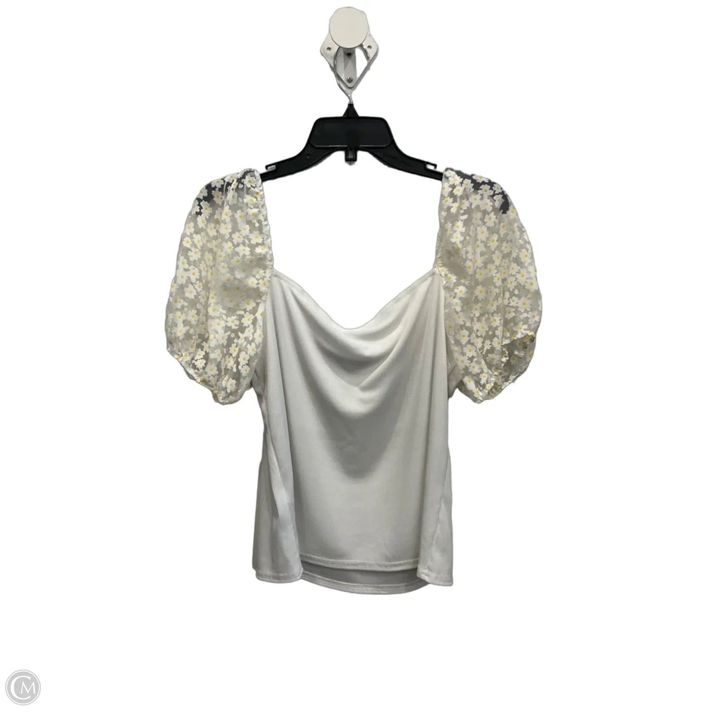 Top Short Sleeve By New Look In White, Size: L