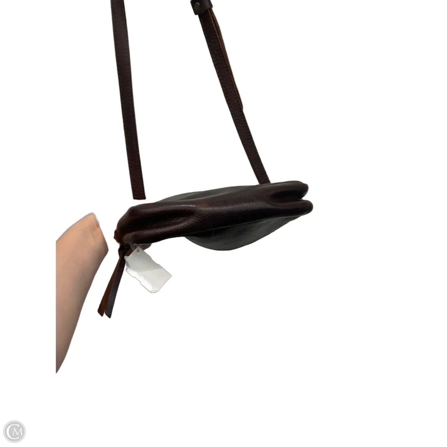 Crossbody By Portland Leather, Size: Medium
