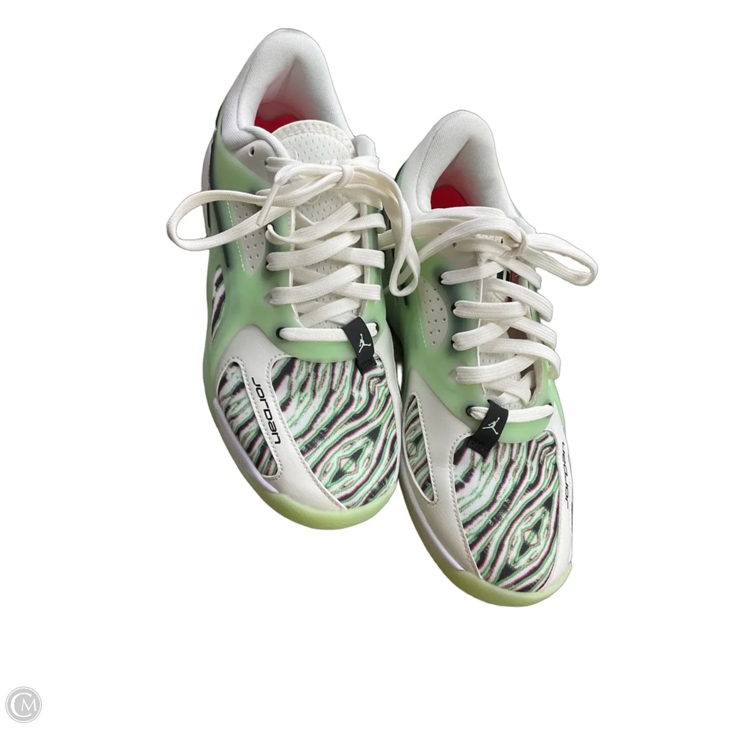 Shoes Luxury Designer By Jordan In Green & White, Size: 9