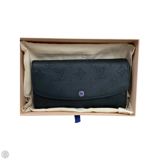 Wallet Luxury Designer By Louis Vuitton, Size: Medium