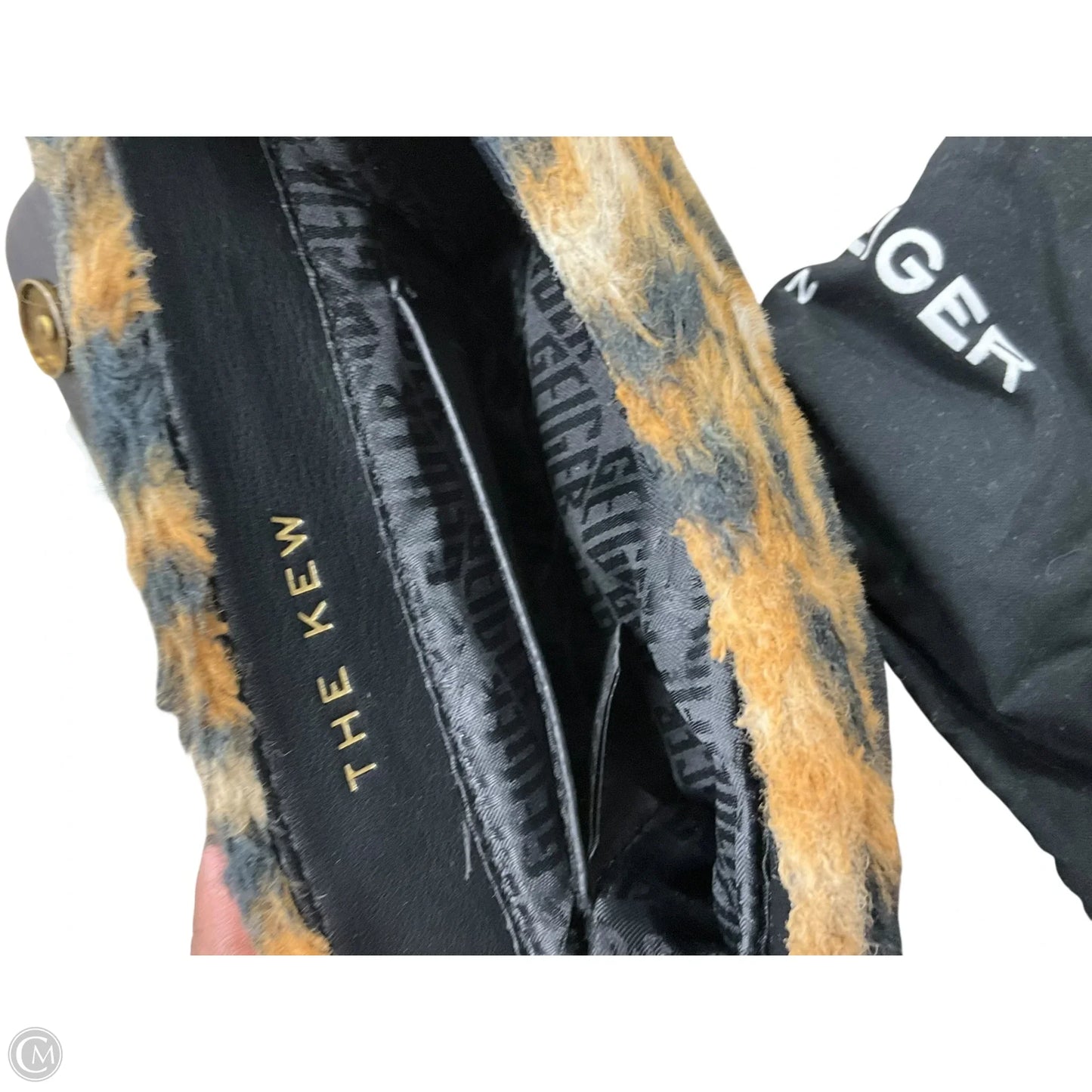 Crossbody Designer By Kurt Geiger, Size: Small