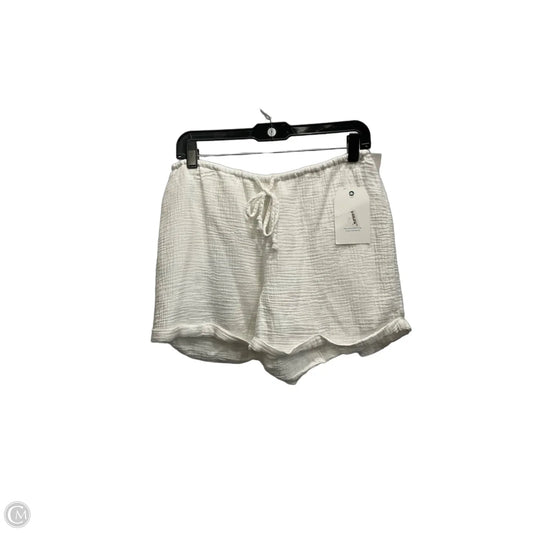 Shorts By Clothes Mentor In White, Size: M