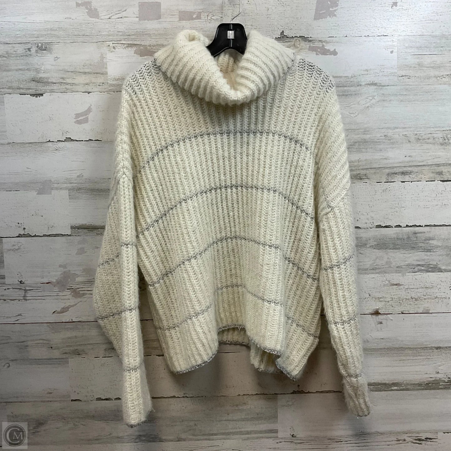 Sweater By Vero Moda In Cream & Silver, Size: M