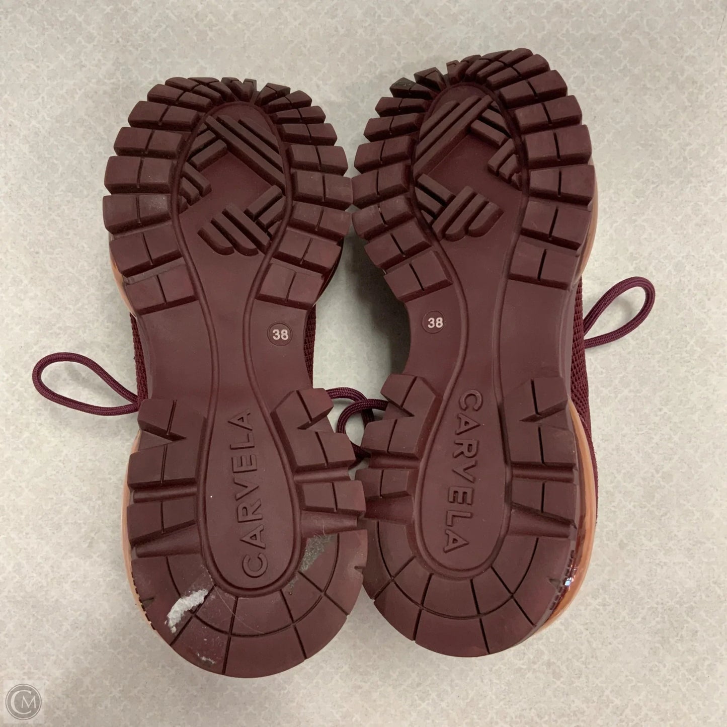 Shoes Athletic By Carvela In Maroon, Size: 7.5