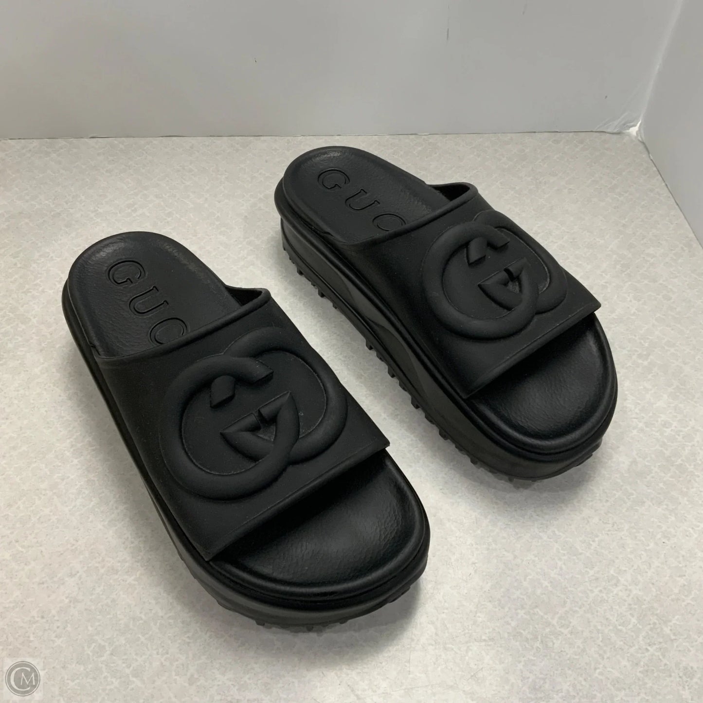 Sandals Luxury Designer By Gucci In Black, Size: 8