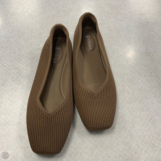 Shoes Flats By Vivaia In Brown, Size: 8