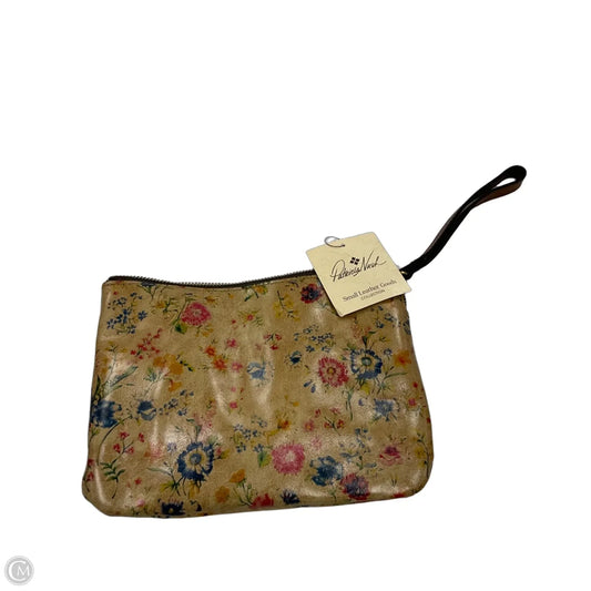 Wristlet Leather By Patricia Nash, Size: Medium