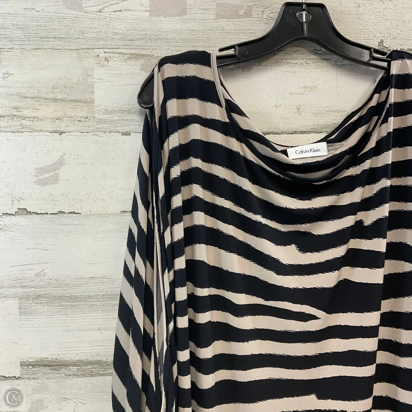 Dress Casual Short By Calvin Klein In Black & Brown, Size: 2x