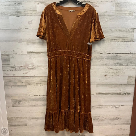 Dress Casual Midi By Mystree In Brown, Size: L