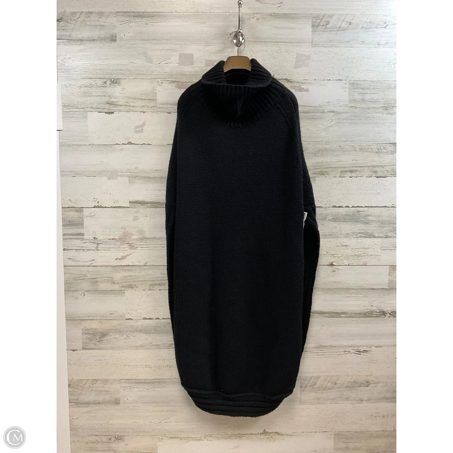 Shawl Luxury Designer By Gucci In Black, Size: L