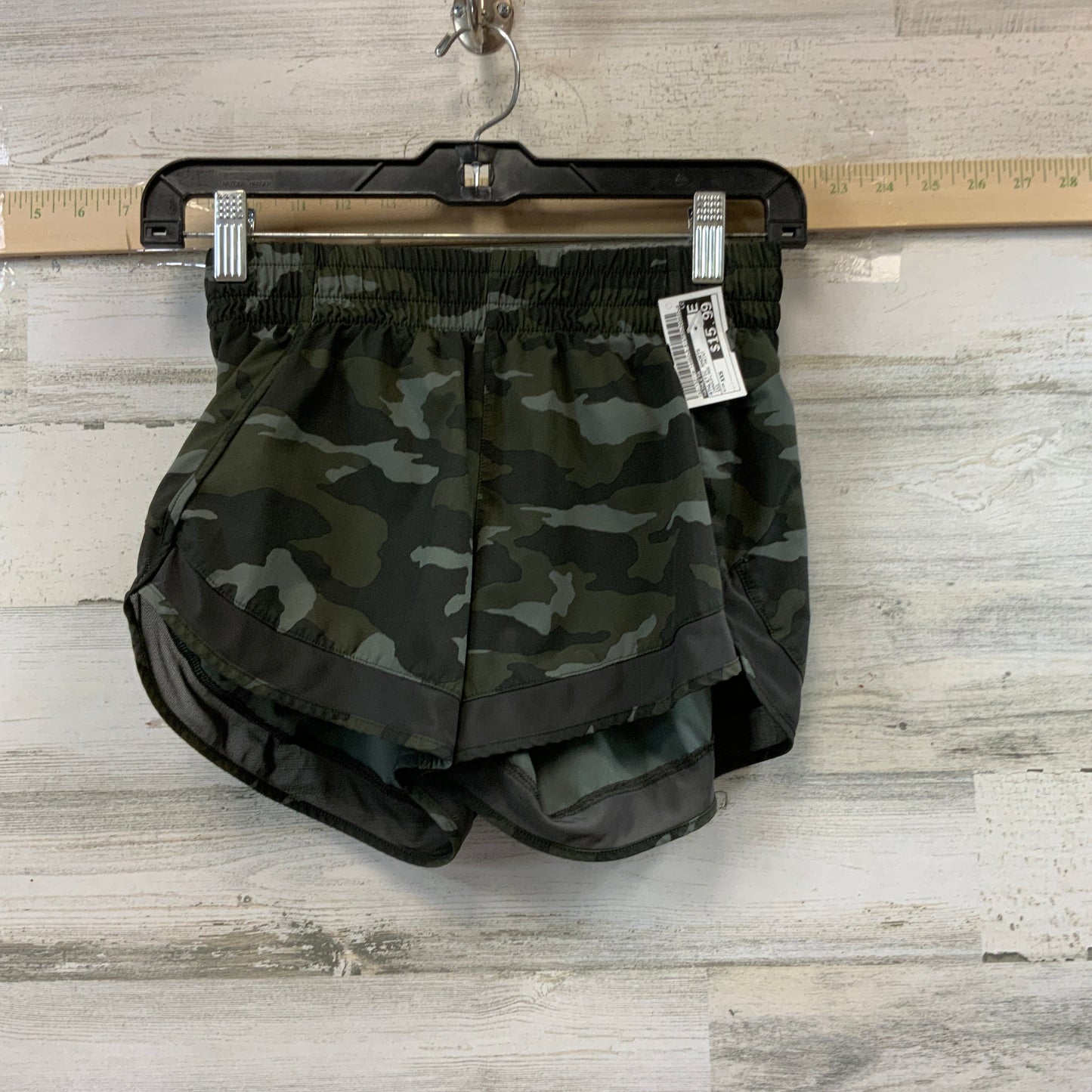 Camouflage Print Athletic Shorts Athleta, Size Xxs