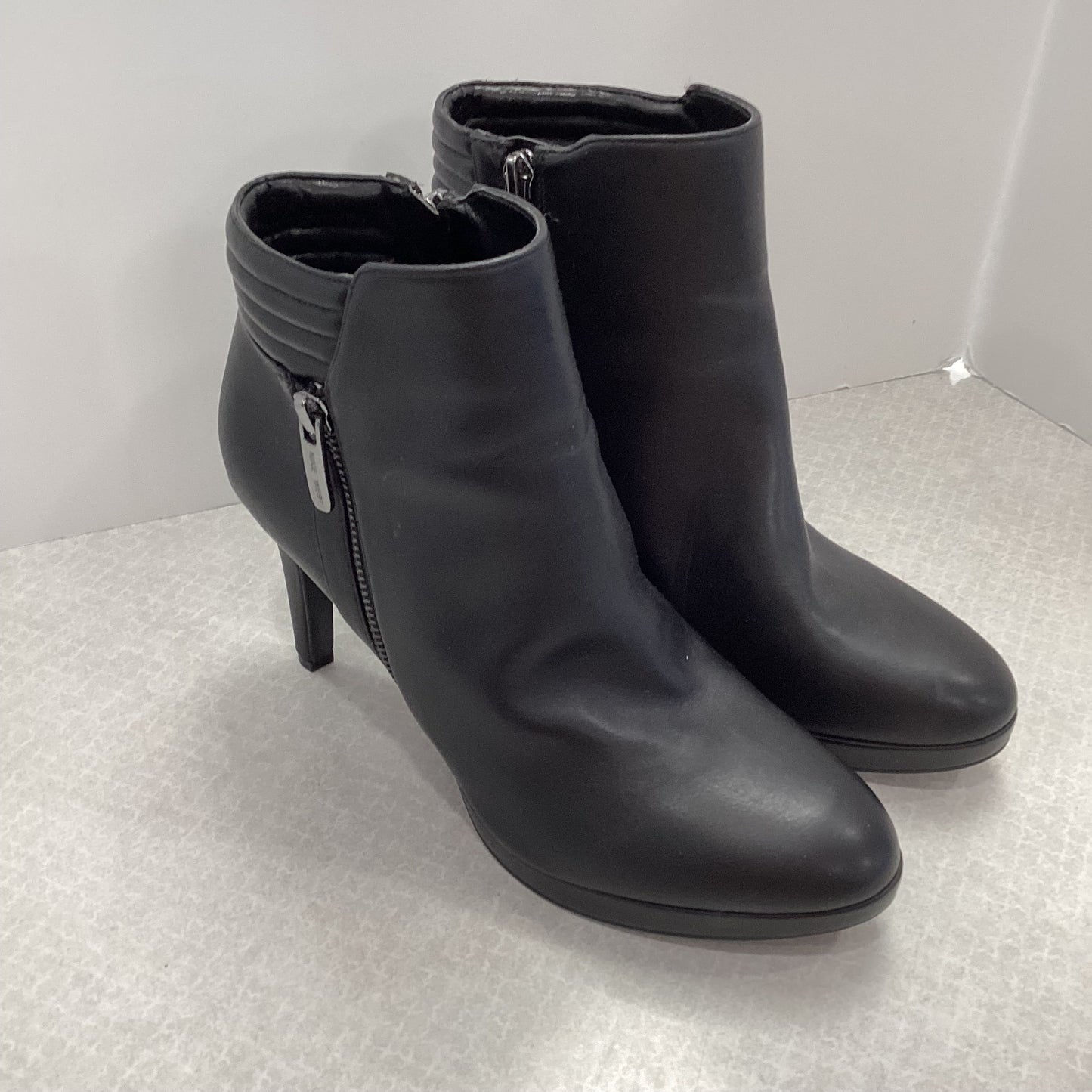 Boots Ankle Heels By Nine West In Black, Size: 8