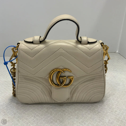 Crossbody Luxury Designer By Gucci, Size: Small