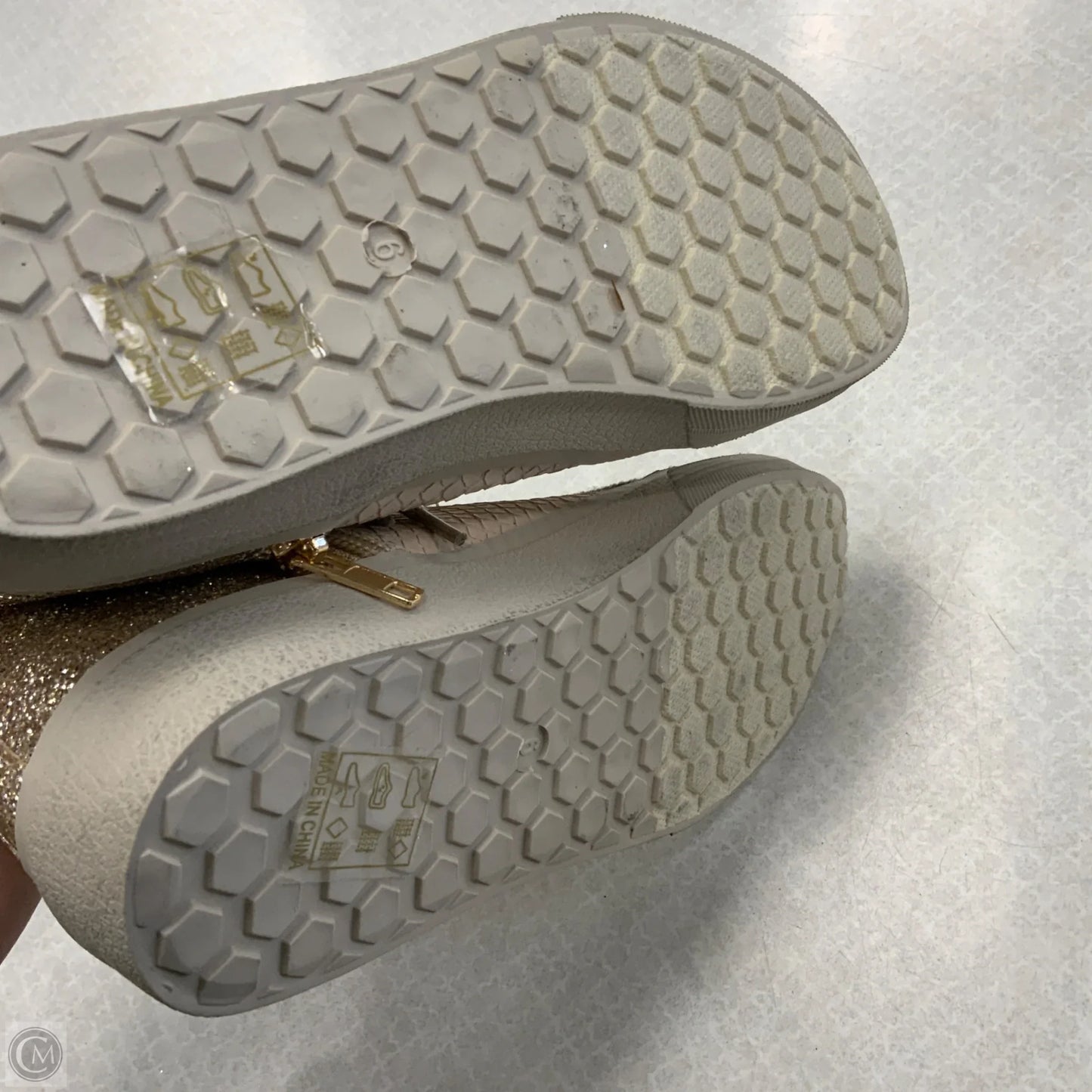 Shoes Sneakers By Shu Shop In Brown, Size: 6