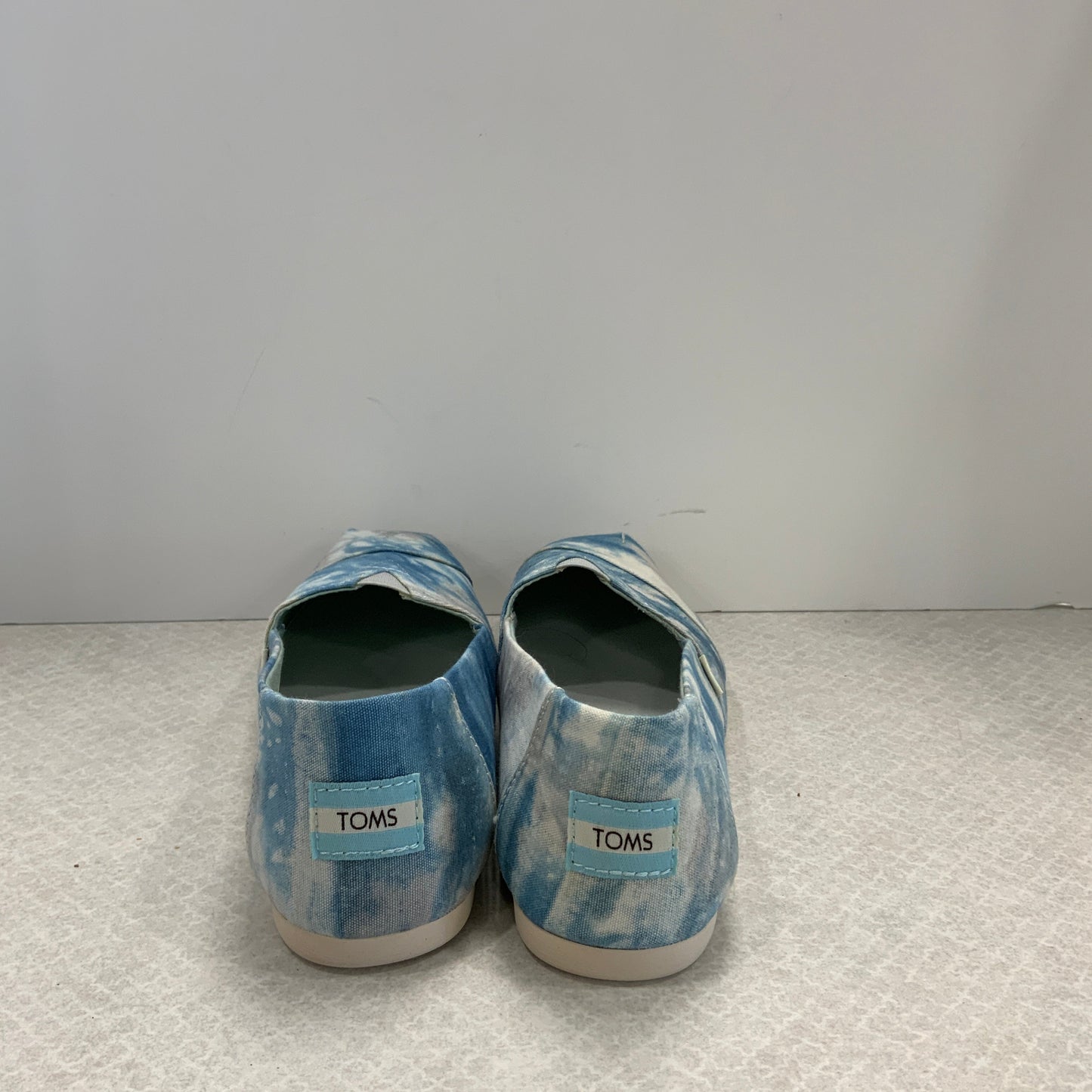 Blue & White Shoes Flats Toms, Size 8