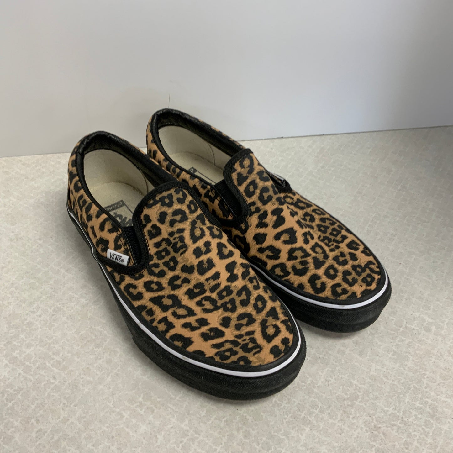 Animal Print Shoes Sneakers Vans, Size 8.5