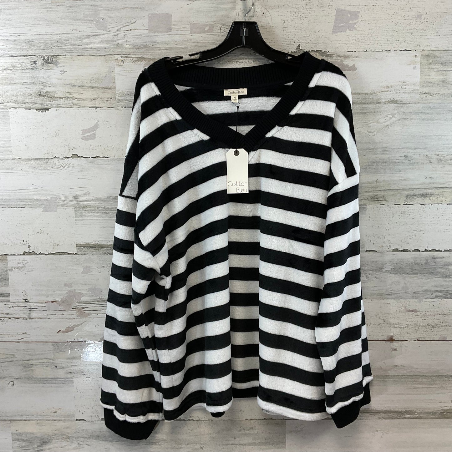 Top Long Sleeve By Cotton Bleu In Black, Size: Xl