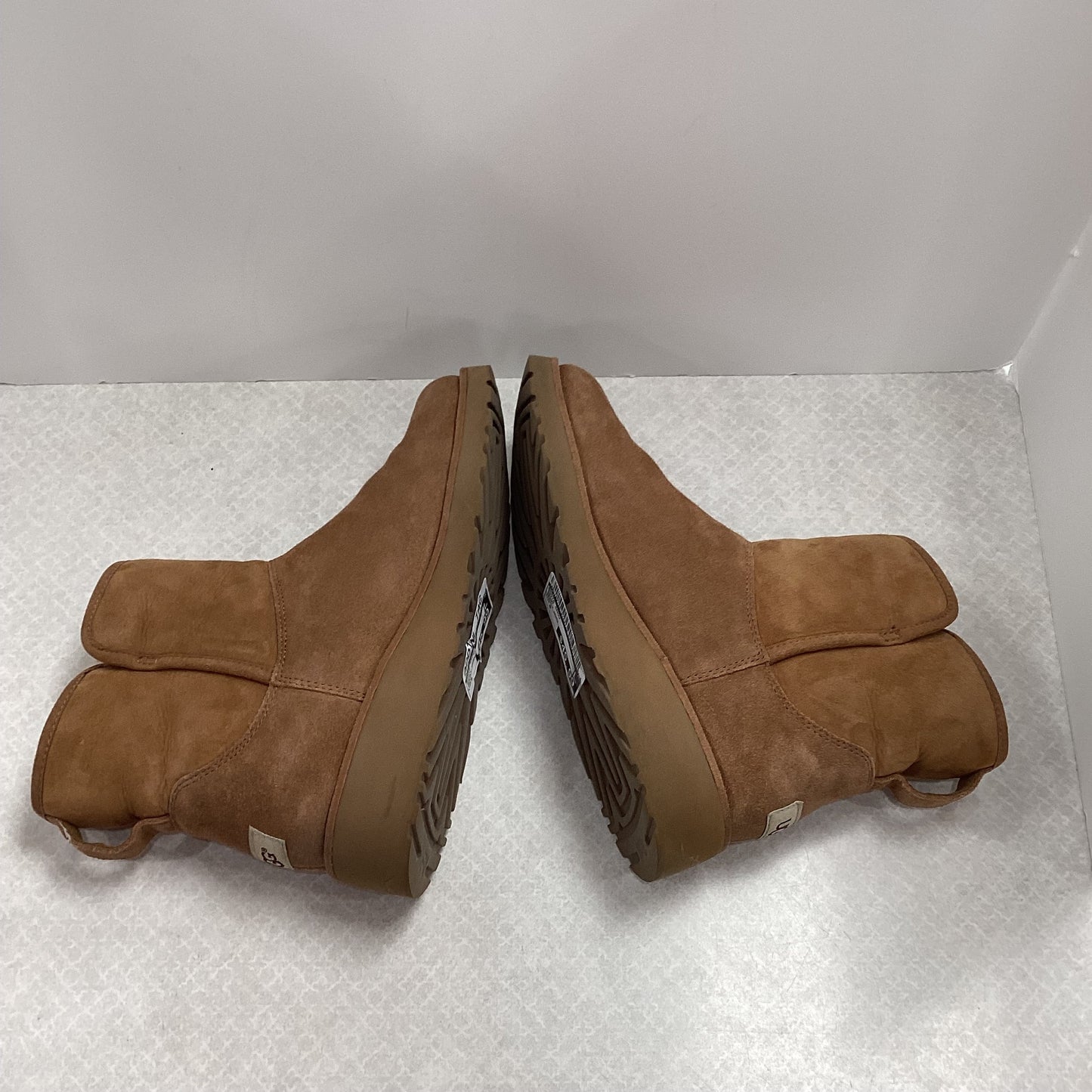 Boots Snow By Ugg In Brown, Size: 8