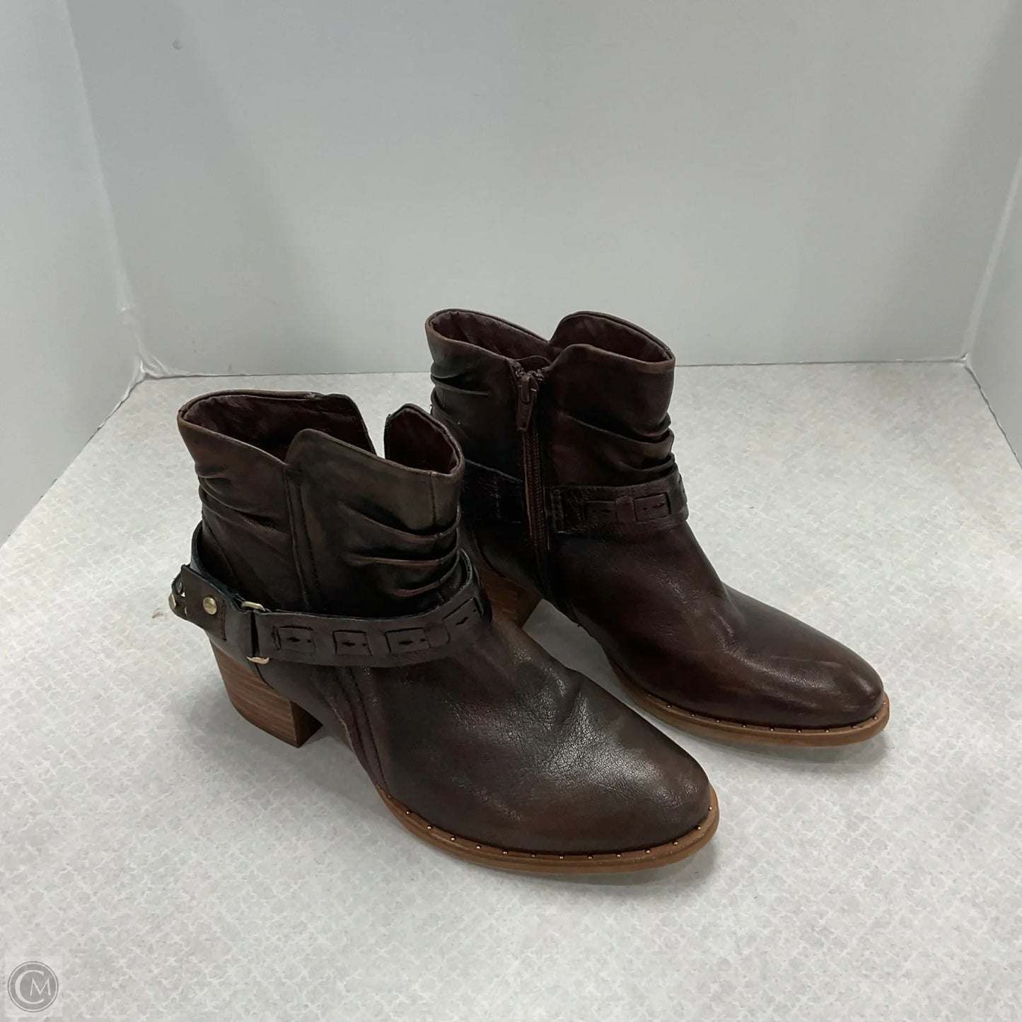 Boots Ankle Heels By Earth In Brown, Size: 8