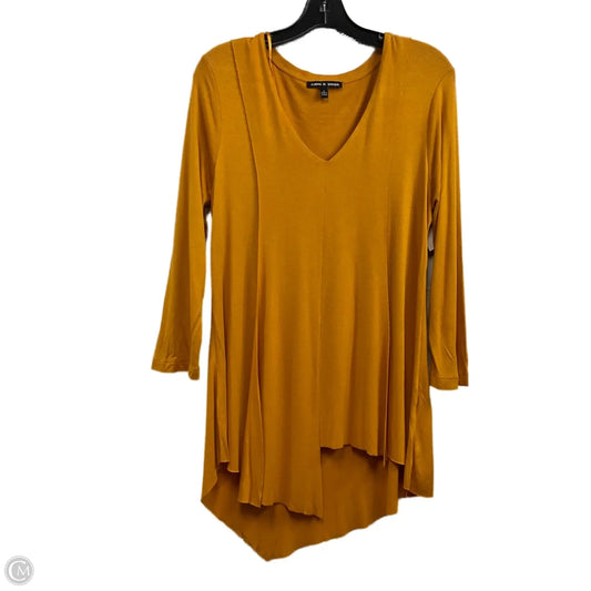Top Long Sleeve By Cable And Gauge In Yellow, Size: L