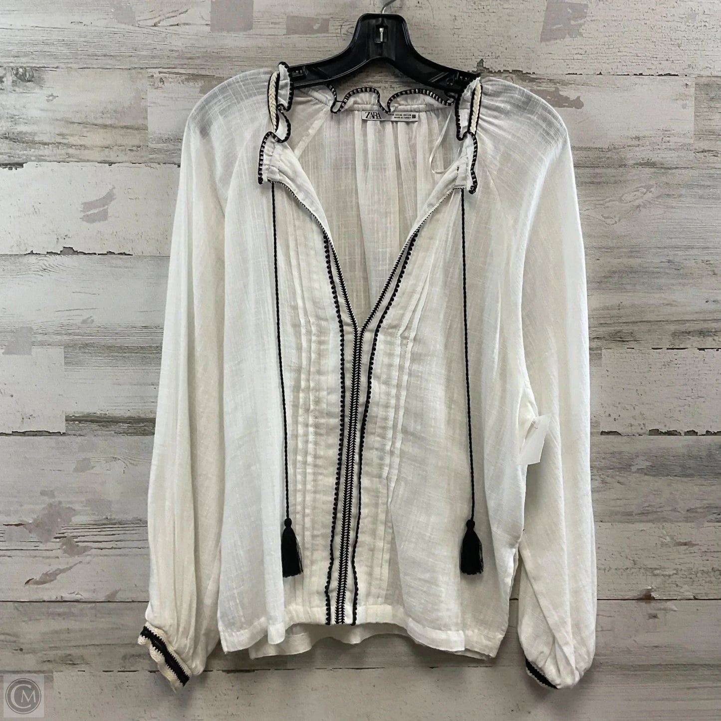 Blouse Long Sleeve By Zara In White, Size: M
