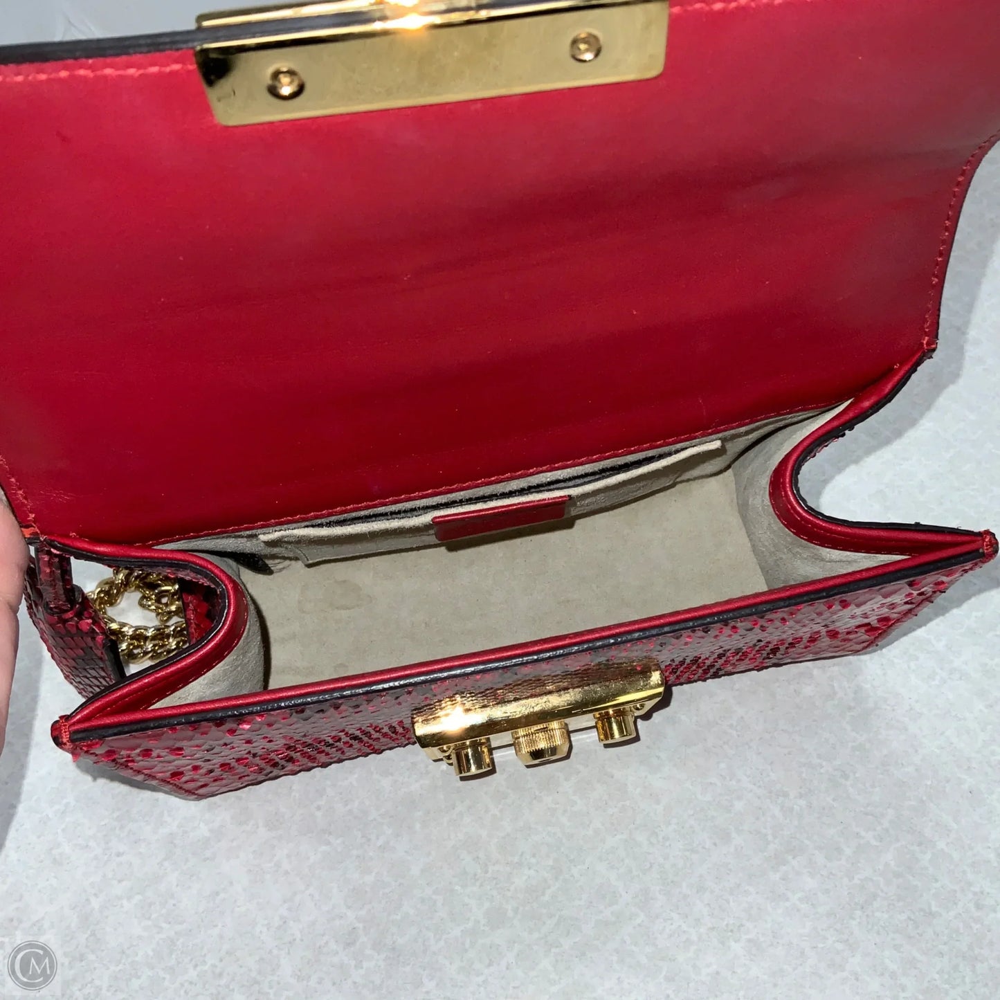 Handbag Luxury Designer By Gucci, Size: Small