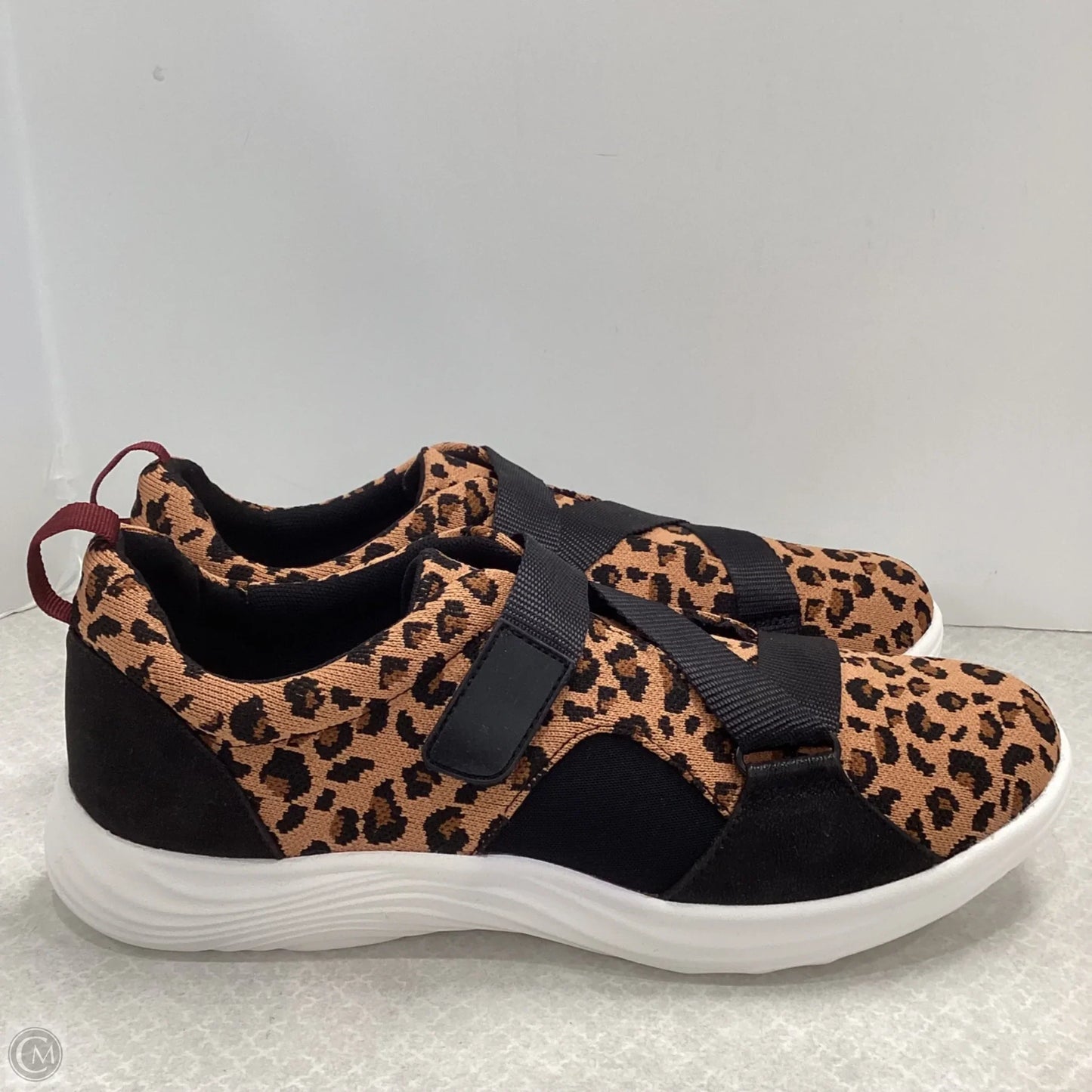 Shoes Sneakers By Clarks In Animal Print, Size: 12