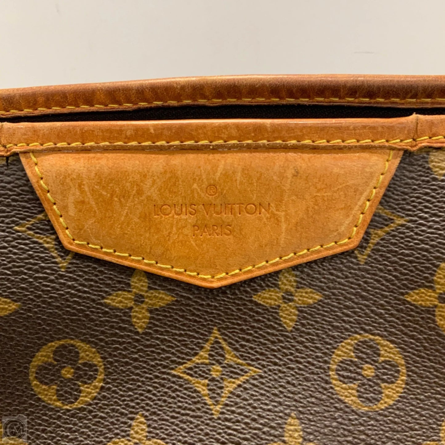 Handbag Luxury Designer By Louis Vuitton, Size: Large